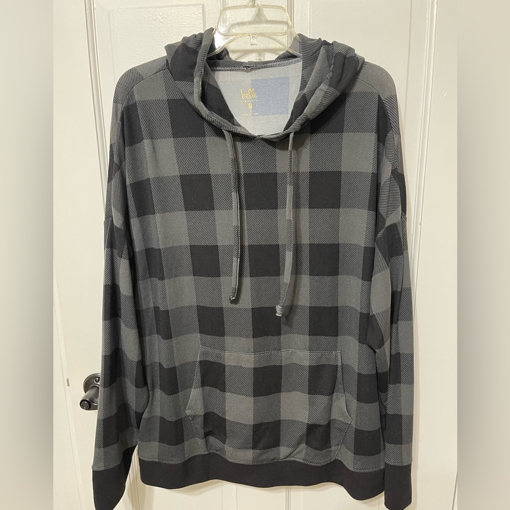 Belle by Kim Gravel checkered black and grey pullover shirt with kangaroo pocket